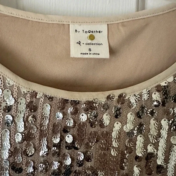 By Together Silver Sequin Crop Top - Picture 3 of 6